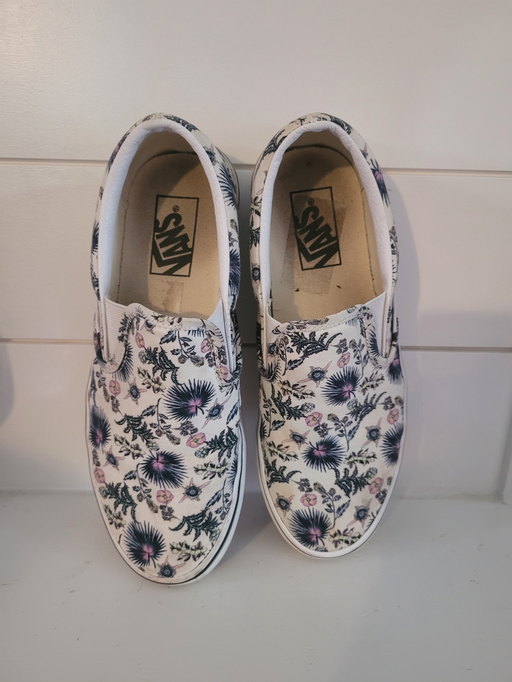 Vans Slip-On Floral Canvas Sneakers - Picture 2 of 13